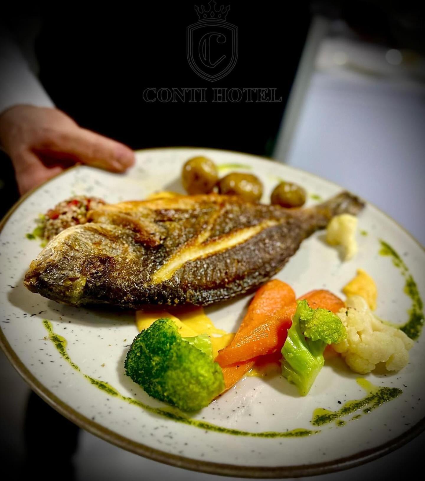 Conti Hotel & Restaurant Gjakova Luaran gambar